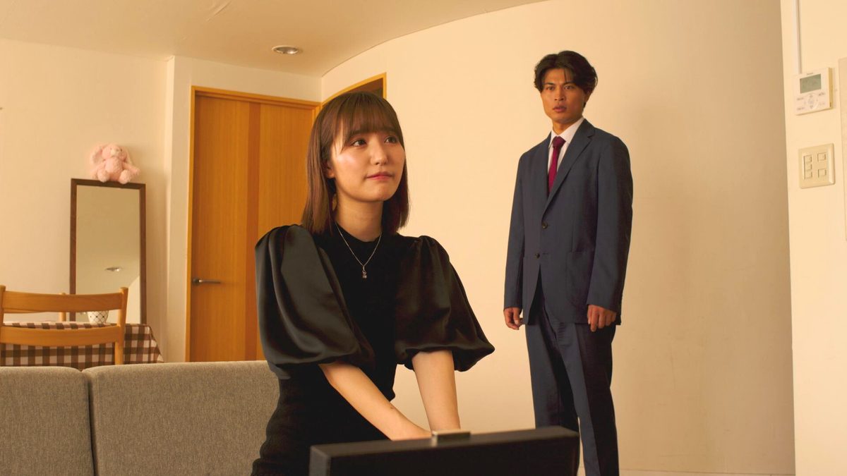 真・透明変態人間4 妖艶美女は危険とエロスの香り