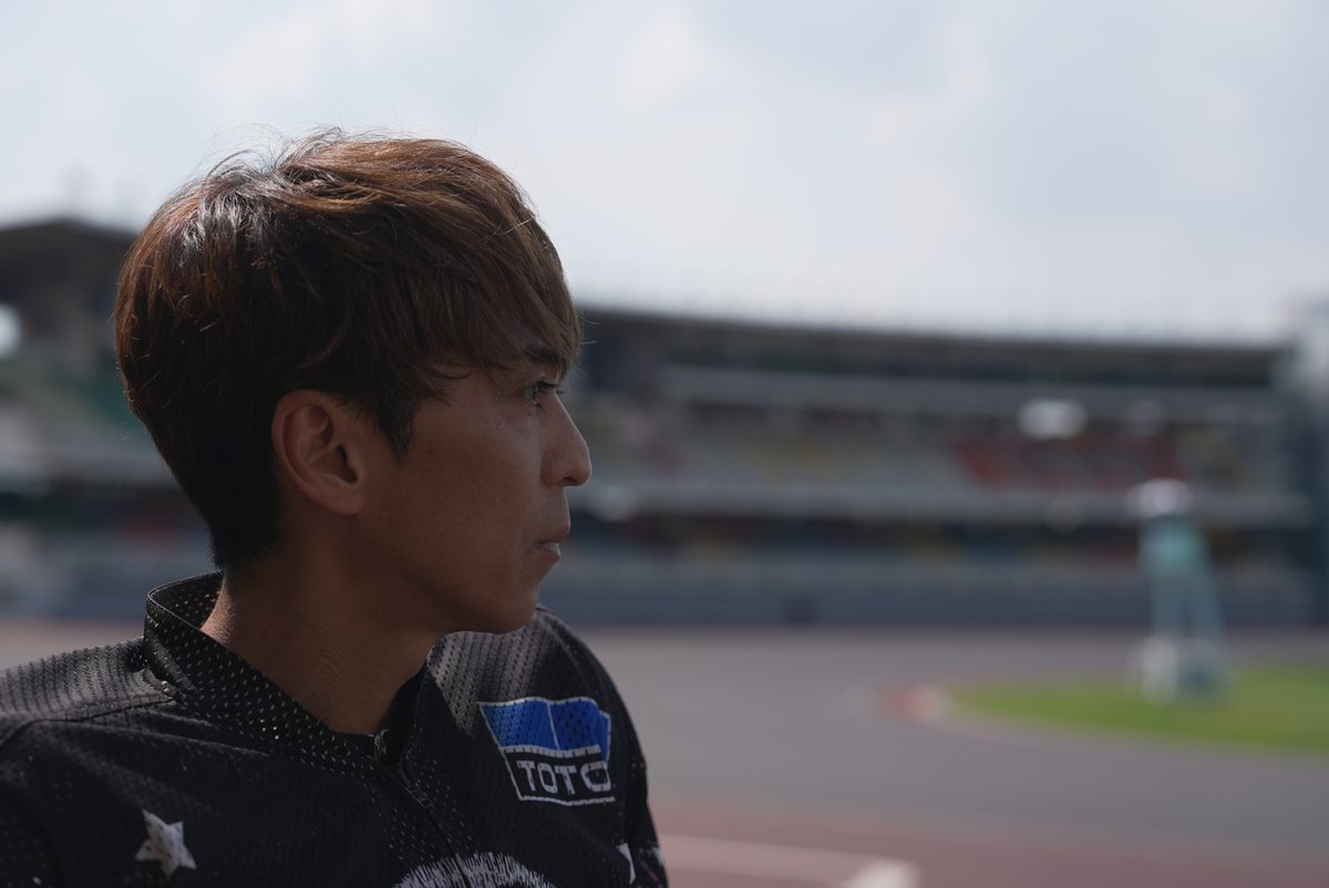 オートレーサー森且行　約束のオーバル　劇場版