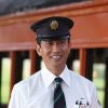 RAILWAYS 49歳で電車の運転士になった男の物語